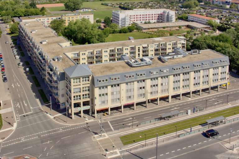 Forum Lindenau, Praxisflächen, Einzelhandel, betreutes Wohnen