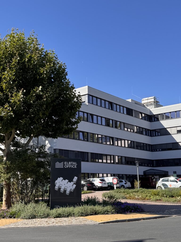 10cb2b79 6d8e 4b87 951a fe639f328882 3