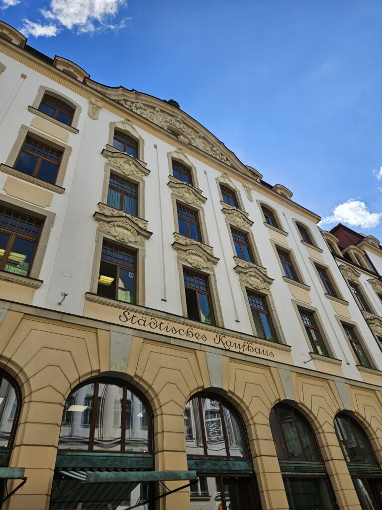 4187e5c1 b53e 44a5 8e34 7fa159f8e9a0 2