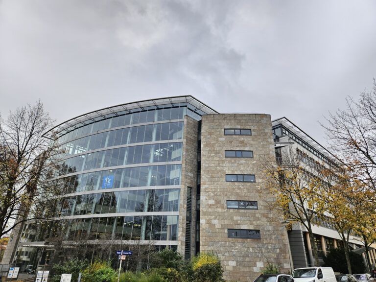 5dcb1ed4 bbd9 406b 8e3c fec9160cd673 1